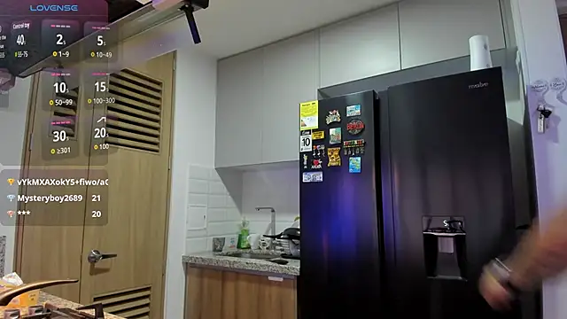 Snapshot of alejandro_stark chatting on October 29, 2025, 4:06 pm alejandro stark online show from October 29, 2025, 4:06 pm