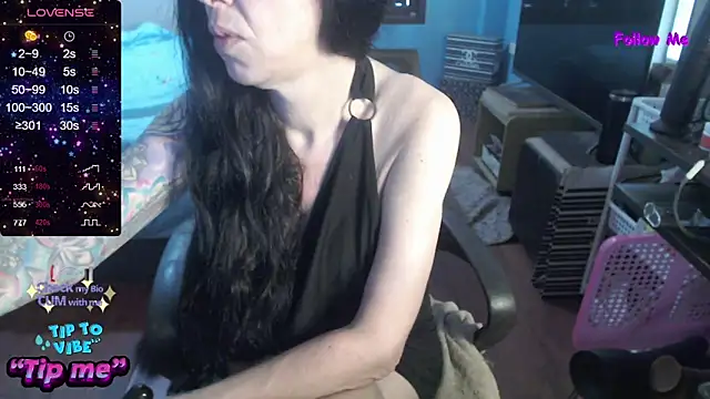 Snapshot of VenusX chatting on June 10, 2026, 4:57 am VenusX online show from June 10, 2026, 4:57 am
