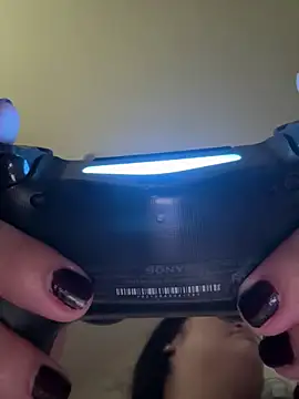 LiverandBrat77 online show from March 12, 2026, 5:50 pm