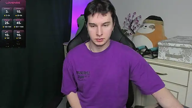 Snapshot of Vincent_Strong chatting on January 10, 2026, 9:04 am Vincent Strong online show from January 10, 2026, 9:04 am