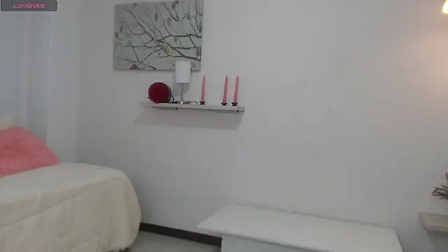sofia perez    online show from May 12, 2026, 7:42 pm