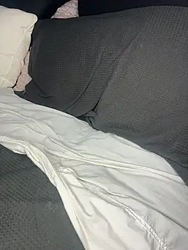 Gayginger86 online show from December 16, 2025, 4:06 am