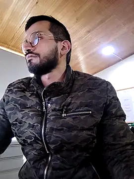 Snapshot of Andres_ramsey chatting on October 8, 2025, 1:56 pm Andres ramsey online show from October 8, 2025, 1:56 pm