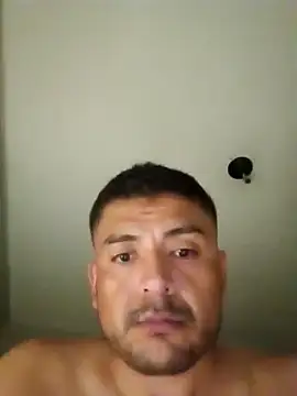 Gdlgayclouds online show from October 9, 2025, 7:53 am