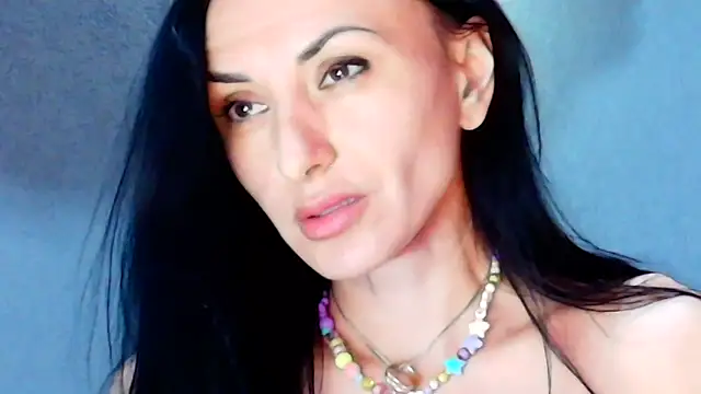 Snapshot of Siaconna chatting on May 4, 2026, 8:06 am Siaconna online show from May 4, 2026, 8:06 am