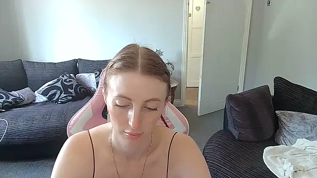 Red firesquirt online show from April 29, 2026, 8:51 am