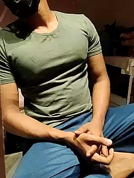 xxxhugedick0001 online show from March 10, 2025, 6:12 pm