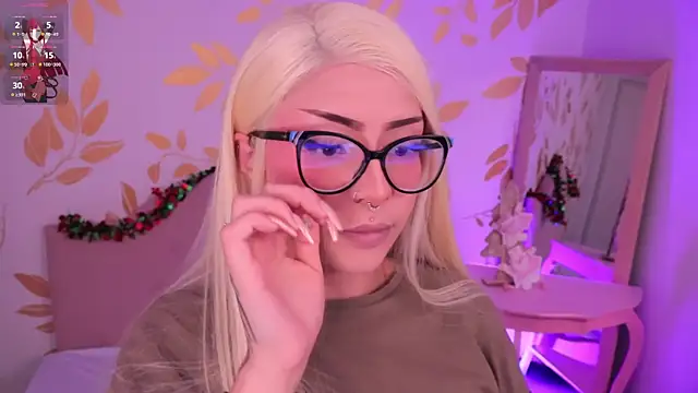 Misselektra   online show from December 18, 2025, 5:01 am