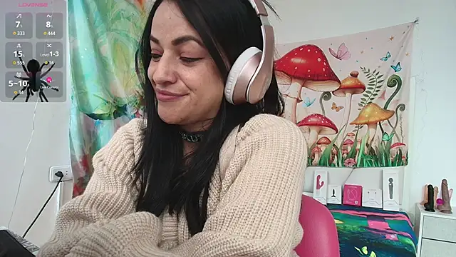 Snapshot of LovelyAzucena chatting on March 10, 2026, 2:10 pm LovelyAzucena online show from March 10, 2026, 2:10 pm