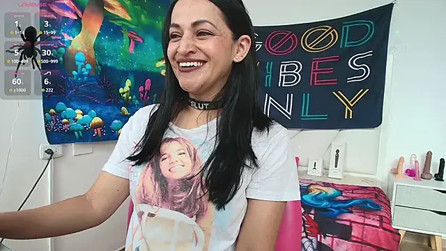 Snapshot of LovelyAzucena chatting on March 6, 2026, 2:12 pm LovelyAzucena online show from March 6, 2026, 2:12 pm