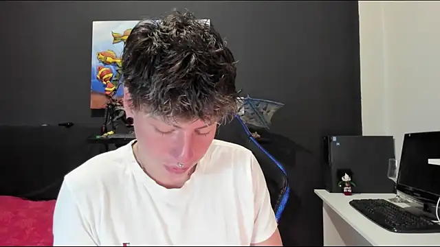 Snapshot of Green_acid01 chatting on September 10, 2025, 4:39 pm Green acid01 online show from September 10, 2025, 4:39 pm