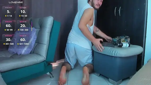 JacoLive online show from November 20, 2025, 7:36 pm