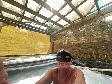 prainxxx22 online show from October 2, 2025, 6:33 pm