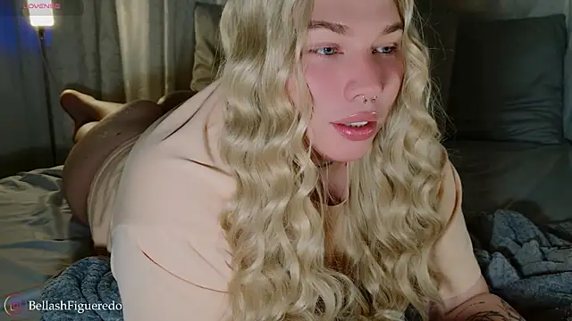 Snapshot of IsabellaFigueredo__ chatting on November 6, 2025, 7:07 pm IsabellaFigueredo online show from November 6, 2025, 7:07 pm