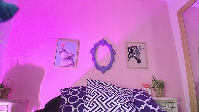 Ebony D0ll online show from November 13, 2025, 7:18 pm