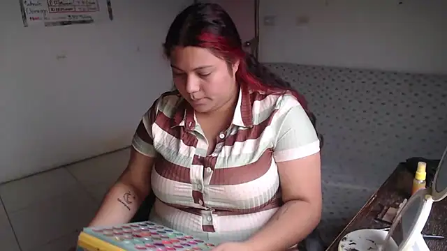 girl milk2 online show from November 27, 2025, 7:58 pm