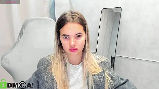 Donna Evans online show from September 12, 2025, 12:00 am