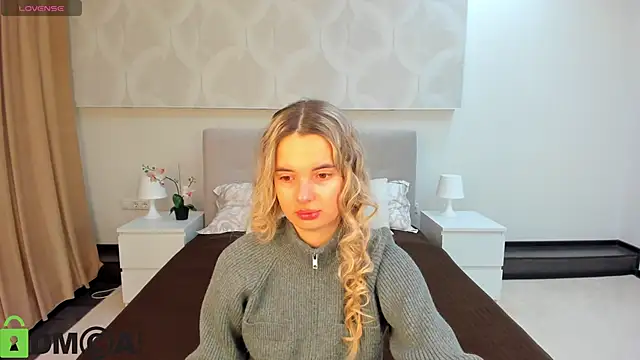 Snapshot of Donna_Evans chatting on January 13, 2026, 11:52 pm Donna Evans online show from January 13, 2026, 11:52 pm