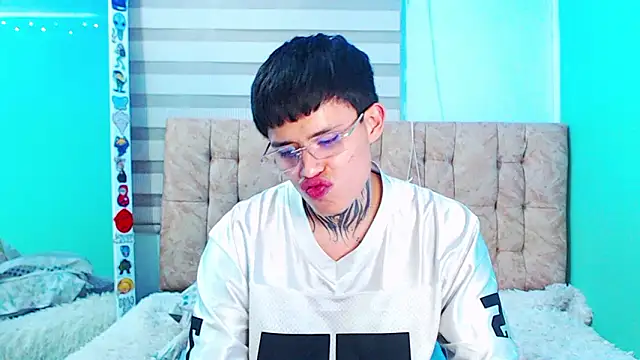 Snapshot of _justinmoon2 chatting on March 10, 2026, 10:41 am justinmoon2 online show from March 10, 2026, 10:41 am