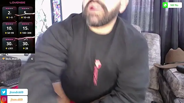 Snapshot of JD-69 chatting on March 1, 2025, 2:23 pm JD-69 online show from March 1, 2025, 2:23 pm