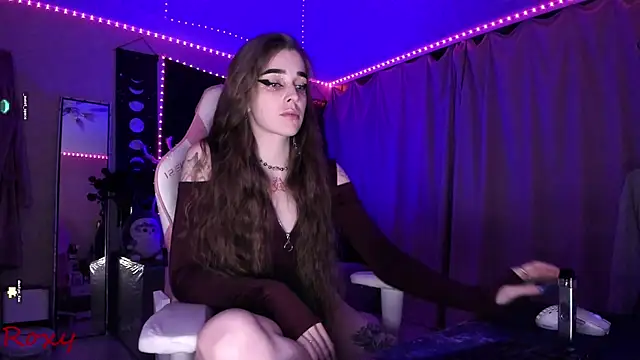 Snapshot of wet_dream_ chatting on December 16, 2025, 8:35 pm wet dream online show from December 16, 2025, 8:35 pm