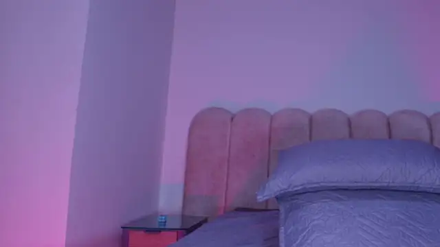 Snapshot of lucyy_gray chatting on December 2, 2025, 3:19 am lucyy gray online show from December 2, 2025, 3:19 am