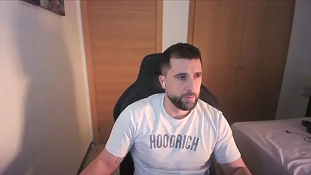 alex877x online show from December 21, 2025, 12:40 pm