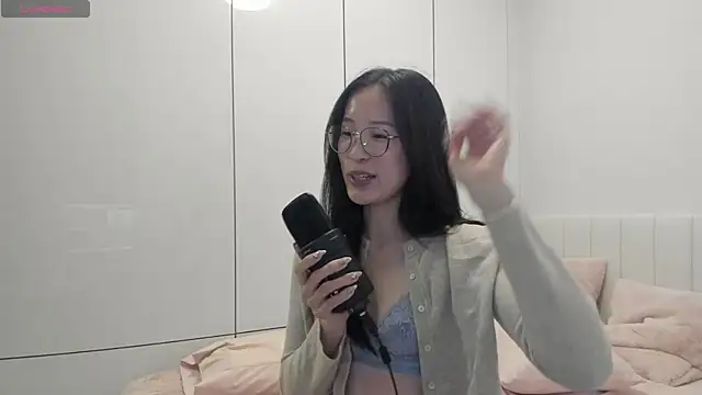 Snapshot of secretgirlfriendxo chatting on November 13, 2025, 1:20 am secretgirlfriendxo online show from November 13, 2025, 1:20 am