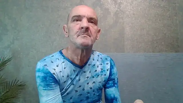 Snapshot of skorpibg65 chatting on May 3, 2026, 2:53 pm skorpibg65 online show from May 3, 2026, 2:53 pm