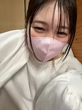 SUZU  online show from April 7, 2026, 10:28 am