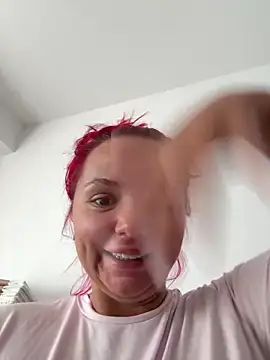 Snapshot of CelesteBailey chatting on June 28, 2026, 7:14 am CelesteBailey online show from June 28, 2026, 7:14 am