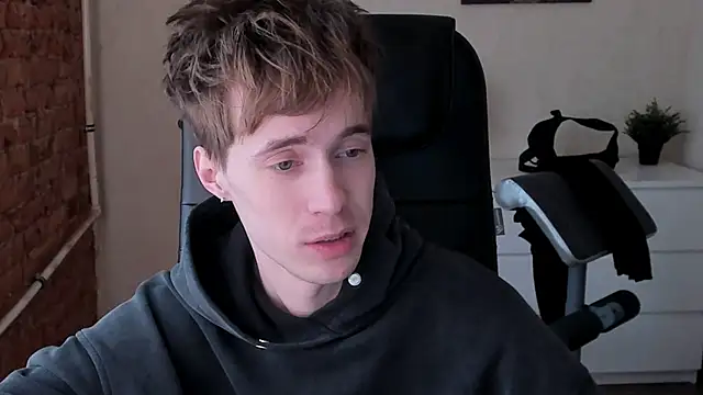 Snapshot of _tokyo_ghoul chatting on March 14, 2025, 1:13 pm  tokyo ghoul online show from March 14, 2025, 1:13 pm