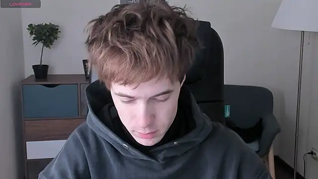 Snapshot of _tokyo_ghoul chatting on February 15, 2025, 10:11 am  tokyo ghoul online show from February 15, 2025, 10:11 am