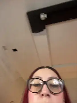 NiickyJones online show from December 13, 2025, 8:04 pm