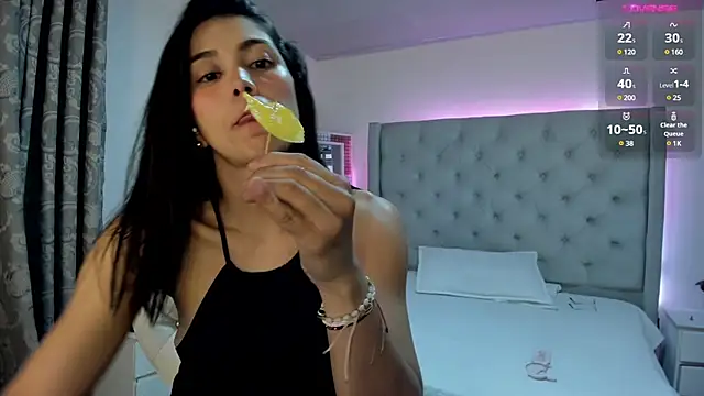 andykiuty online show from March 20, 2025, 7:57 pm