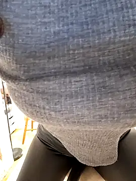 Snapshot of Silvia_Zeno chatting on February 6, 2026, 8:43 am Silvia Zeno online show from February 6, 2026, 8:43 am