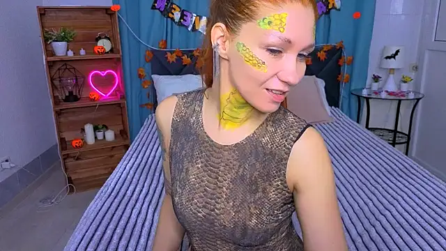 Snapshot of LucieHells chatting on October 30, 2025, 1:26 am LucieHells online show from October 30, 2025, 1:26 am