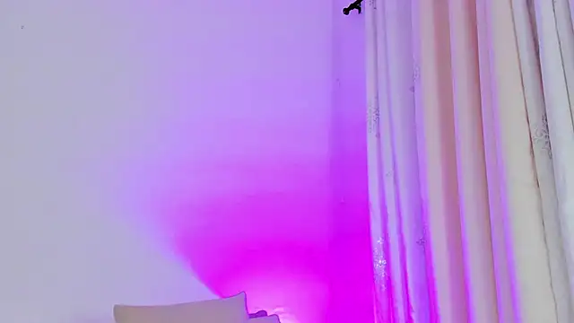 Snapshot of Abby__colins chatting on December 14, 2024, 2:10 pm Abby  colins online show from December 14, 2024, 2:10 pm