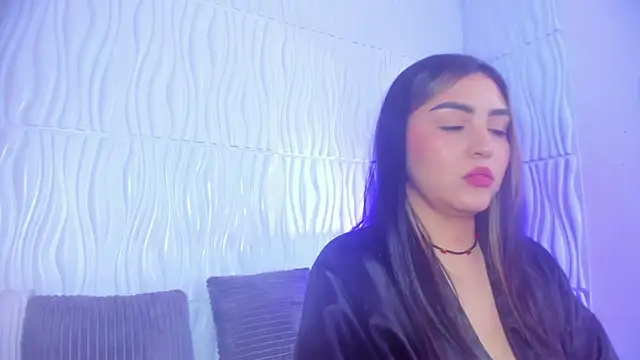 Snapshot of Abby__colins chatting on October 27, 2025, 7:37 pm Abby  colins online show from October 27, 2025, 7:37 pm