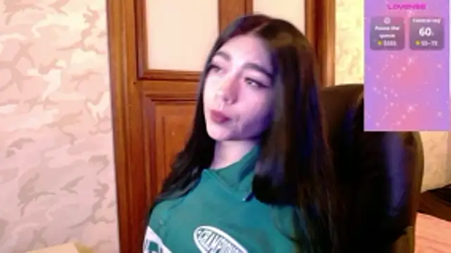 gabriella 27 online show from November 7, 2025, 8:19 am