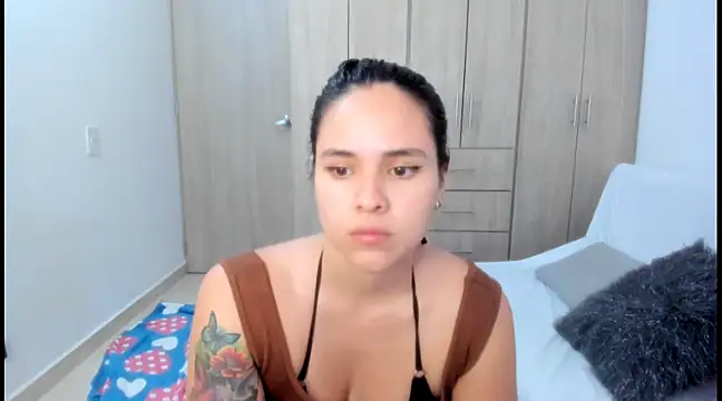 Hana Zurah online show from January 30, 2025, 10:51 pm