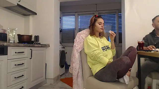 Snapshot of Tasty_Shape chatting on December 8, 2024, 2:52 pm Tasty Shape online show from December 8, 2024, 2:52 pm