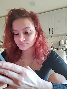 Snapshot of Tasty_Shape chatting on March 18, 2025, 6:50 am Tasty Shape online show from March 18, 2025, 6:50 am