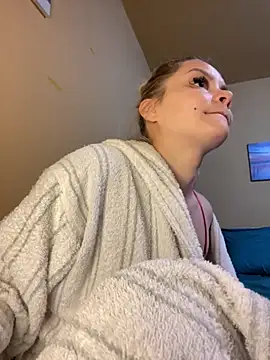 Snapshot of Tasty_Shape chatting on November 13, 2025, 9:13 am Tasty Shape online show from November 13, 2025, 9:13 am