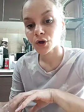 Snapshot of Tasty_Shape chatting on October 2, 2025, 8:50 am Tasty Shape online show from October 2, 2025, 8:50 am