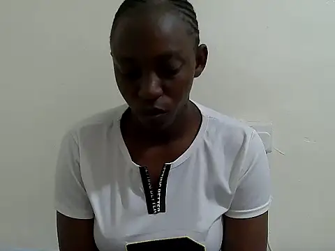 lizbela1 online show from December 2, 2025, 5:20 am