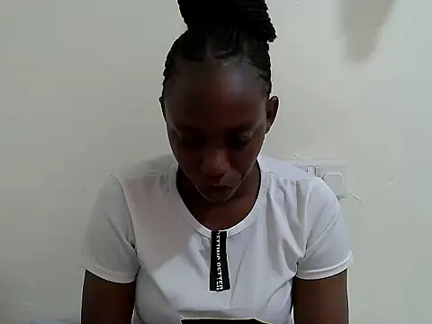lizbela1 online show from October 24, 2025, 1:21 pm