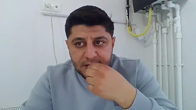 Snapshot of erkekkkadam chatting on March 11, 2025, 3:34 pm erkekkkadam online show from March 11, 2025, 3:34 pm