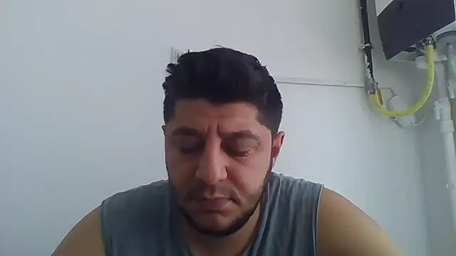 Snapshot of erkekkkadam chatting on February 9, 2025, 8:10 am erkekkkadam online show from February 9, 2025, 8:10 am