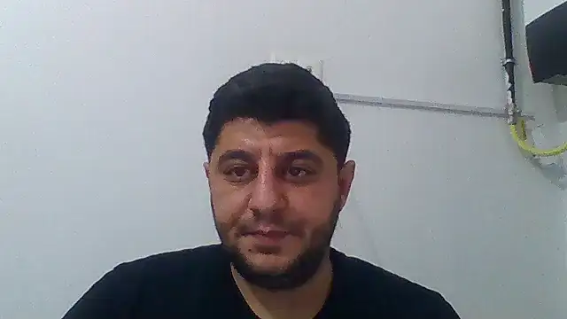 Snapshot of erkekkkadam chatting on October 12, 2025, 12:01 am erkekkkadam online show from October 12, 2025, 12:01 am